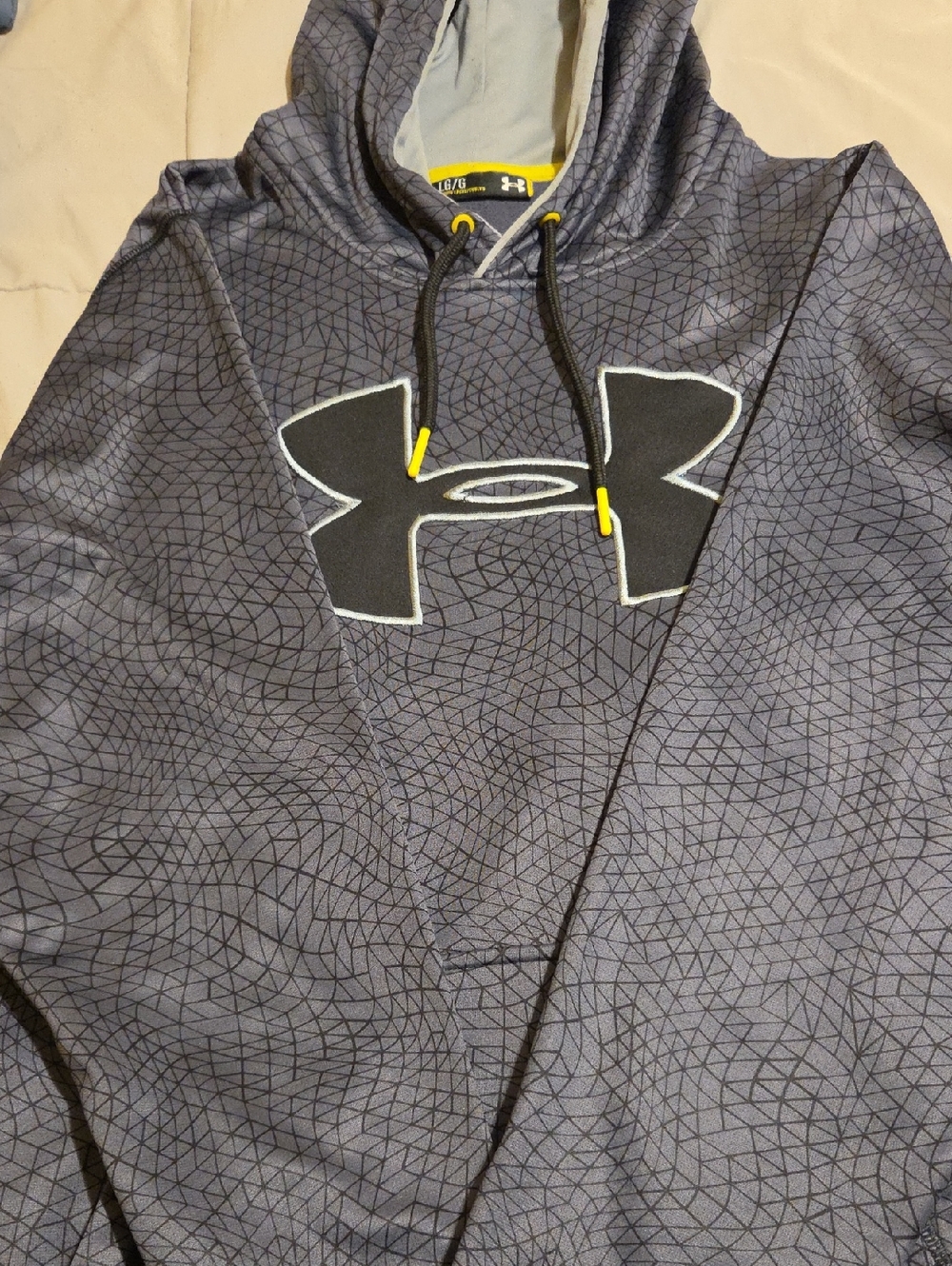 Under Armour Men’s Gray Patterned Hoodie - Black Logo